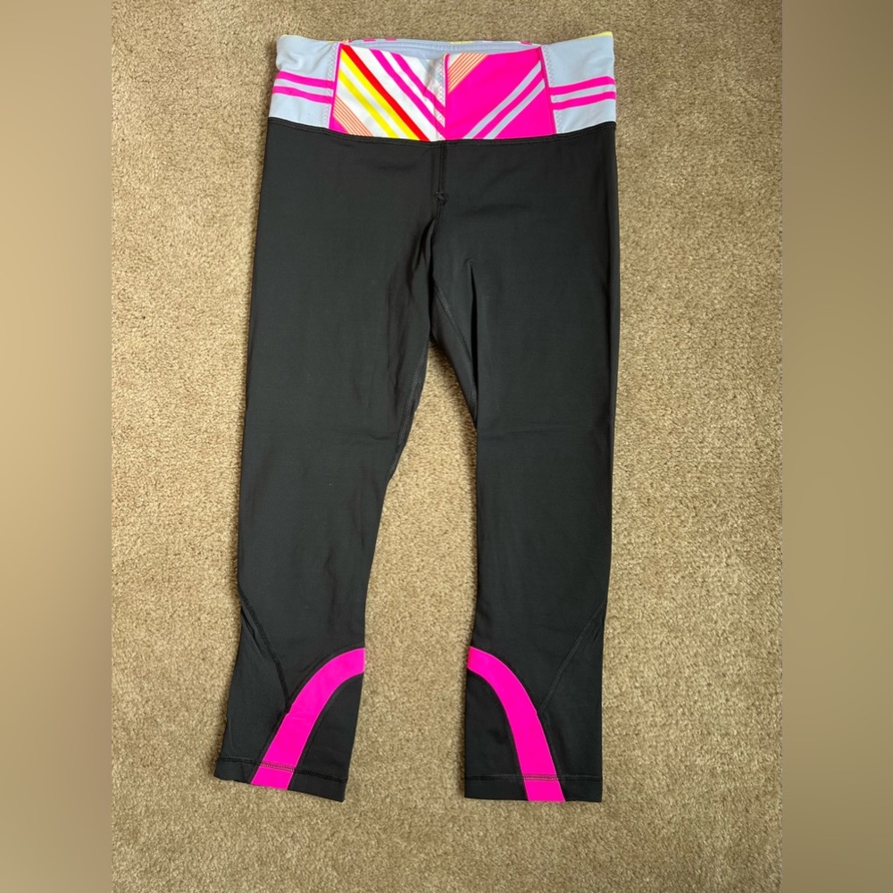 Lululemon Run Inspire Crop II Leggings.  Size 6 Black Multicolor